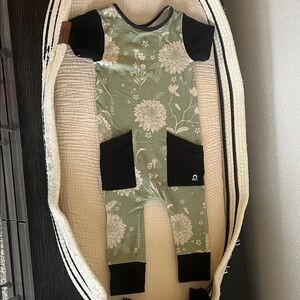 Rags to Raches 6-12m Floral Romper
